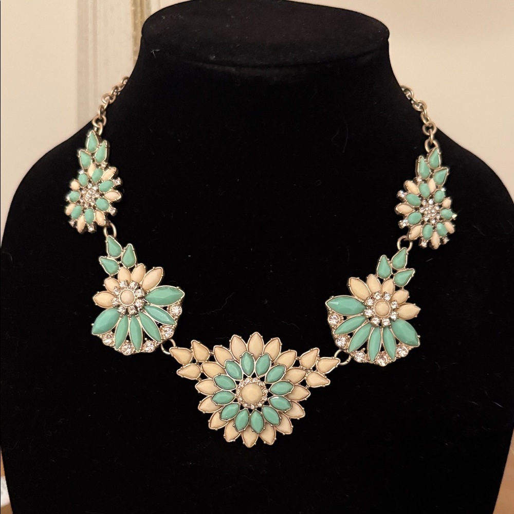 Talbots Turquoise and Cream Floral Necklace
